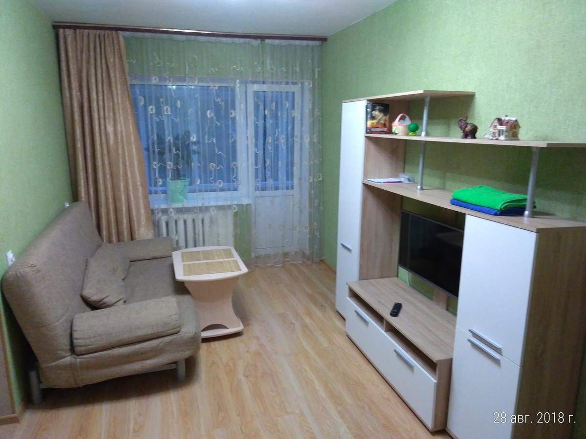 Apartment On Novo-Roslavlskaya 4 Σμολένσκ Εξωτερικό φωτογραφία